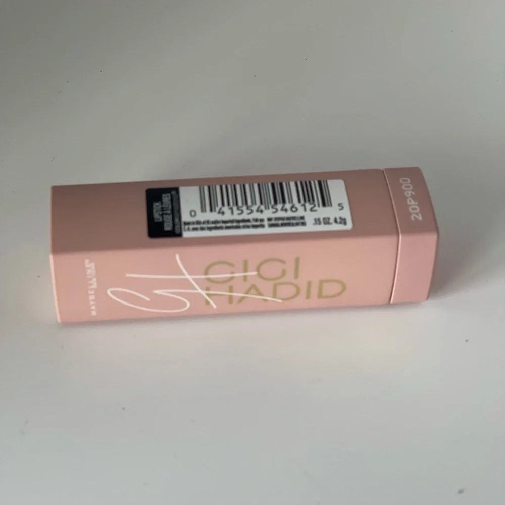 Maybelline New York Lip Color Gigi Hadid GG22